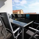 Buba **** Apartamento *