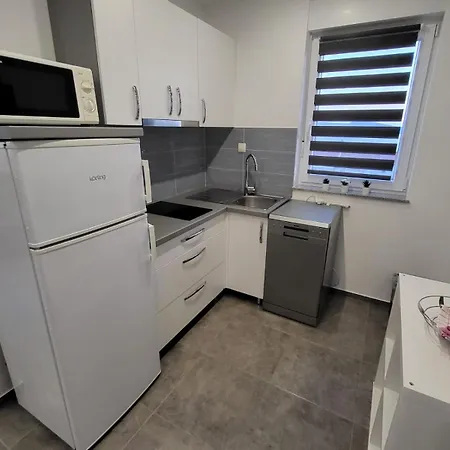 Apartament Buba ****