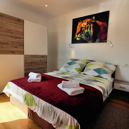 Lejlighed Buba **** *