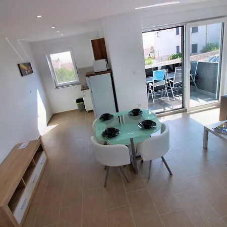 Buba **** * Novi Vinodolski