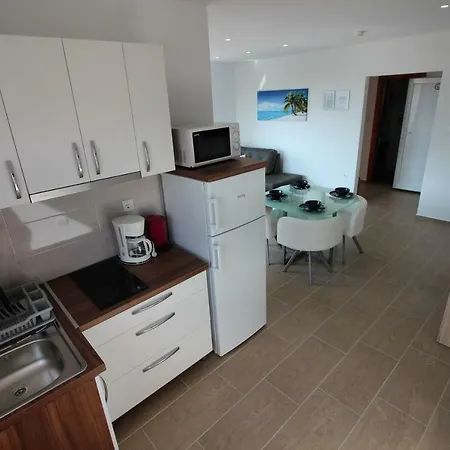 Buba **** * Novi Vinodolski