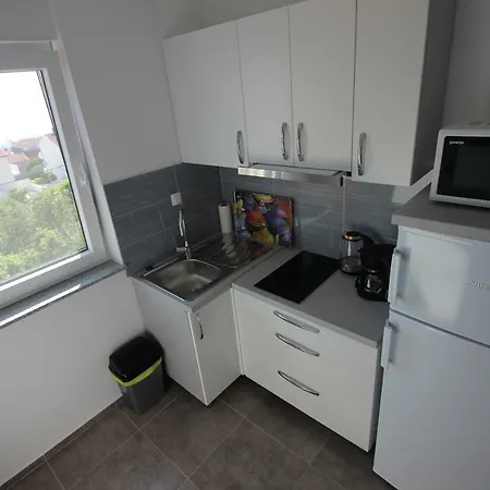 Lejlighed Buba **** *