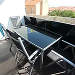Buba **** Appartement *