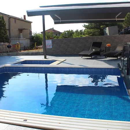 Buba **** Appartement *