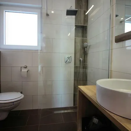 Apartment Buba ****